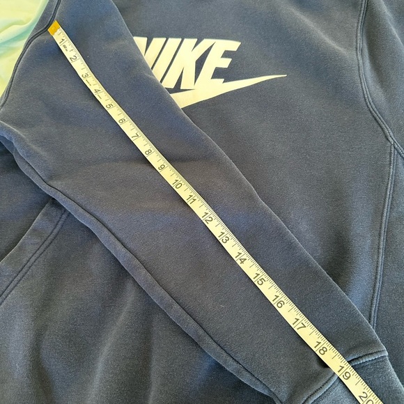 Nike Men's Hoodie Sportswear Club Graphic Swoosh  Logo Pullover Medium Navy. - Picture 4 of 10